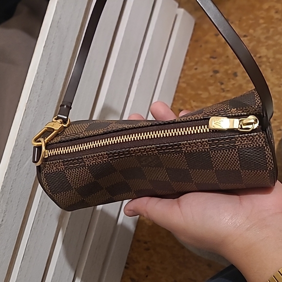 Louis Vuitton Mini Papillon - Picture 4 of 6